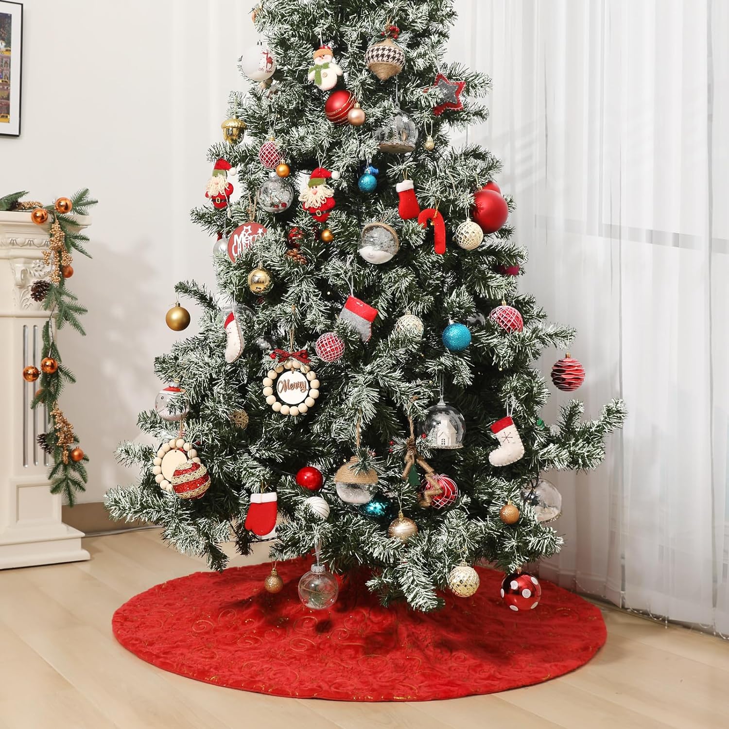 Gonna Per Albero Di Natale Rossa Con Ricamo Dorato 90cm | Copribase Elegante